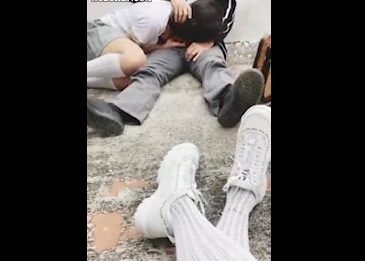 Rekam Teman Ngentot di Tongkrongan